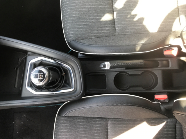 RENAULT CLIO 5 (V) 1.0 TCE 100 INTENS - 100 ch - 5 CV - 5 portes - 13 990€