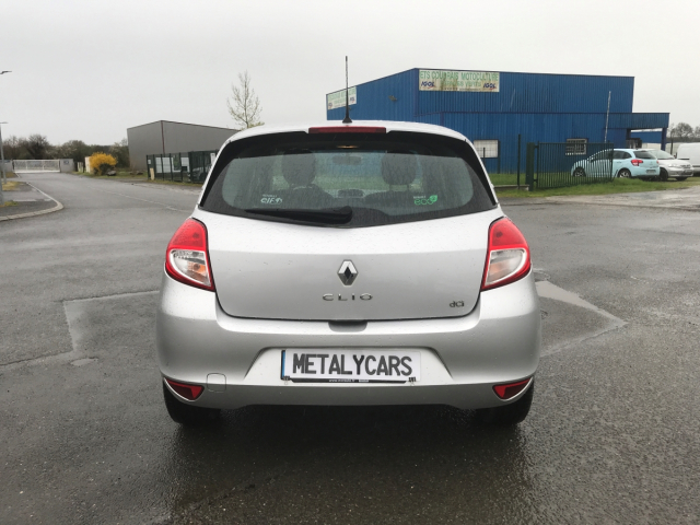 CLIO III EXPRESSION CLIM 1.5 DCI 90CV 4CV - 5 PLACES / 5 PORTES