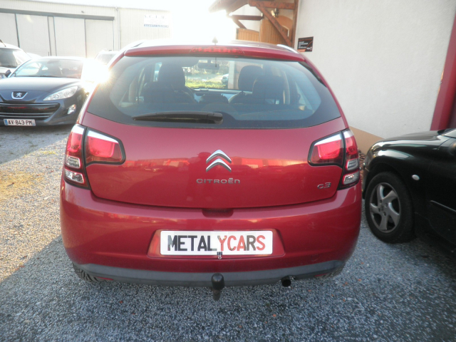 Citroën C3 II ATTRACTION 1.0 VTi 68ch  - 5 PLACES / 5 PORTES - Rouge Rubi