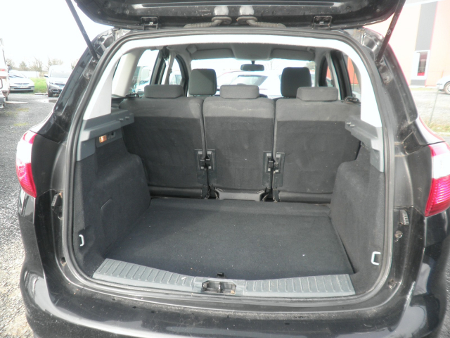 Ford C-MAX II  1.6 TDCI 95ch / 5CV - 5 places - CT OK - 7 990 €