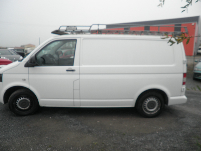 Volkswagen T5 3.0T  L1H1 2.0 TDI 140ch / 7CV - 3 places - CT OK - 12 299 €