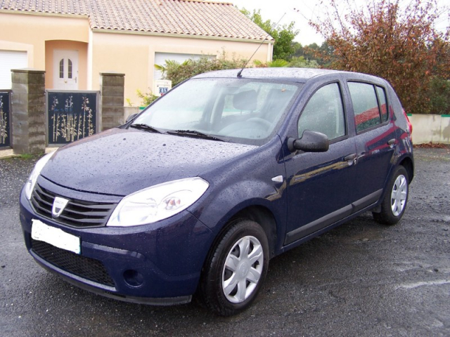 DACIA SANDERO 1.4 MPI 75 GPL AMBIANCE - 5 PLACES / 5 PORTES - BIOCARBURANT