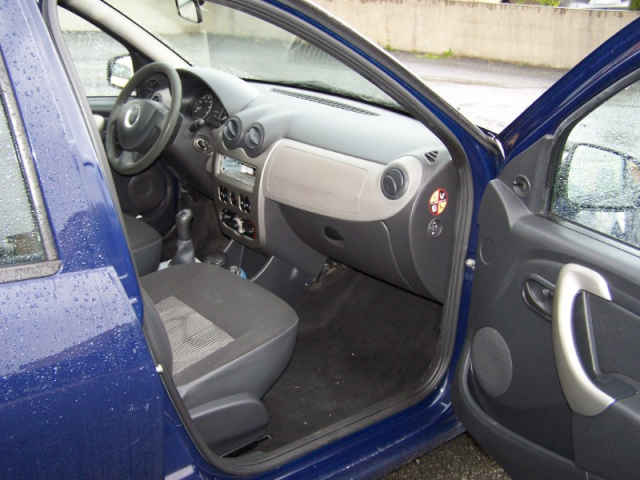 DACIA SANDERO 1.4 MPI 75 GPL AMBIANCE - 5 PLACES / 5 PORTES - BIOCARBURANT