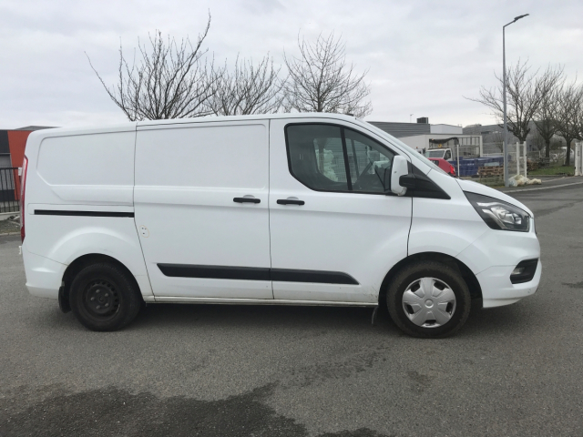 FORD TRANSIT CUSTOM V362 FOURGON 105CH / 7 CV - 3 PLACES / 4 PORTES - 16 800€