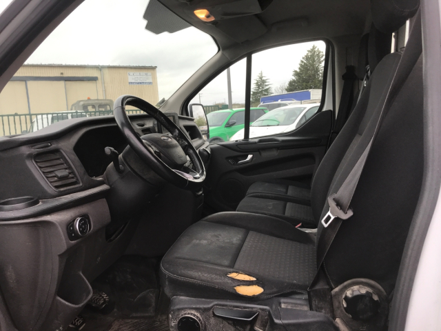 FORD TRANSIT CUSTOM V362 FOURGON 105CH / 7 CV - 3 PLACES / 4 PORTES - 16 800€