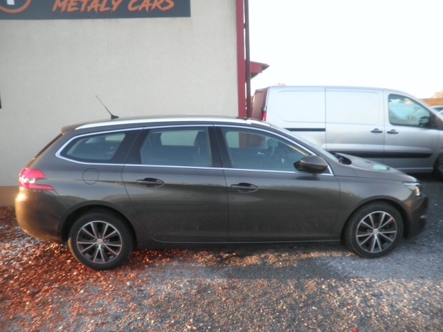 PEUGEOT 308 SW II 2.0 BLUEHDI 150  CH BVA - 14 490 €