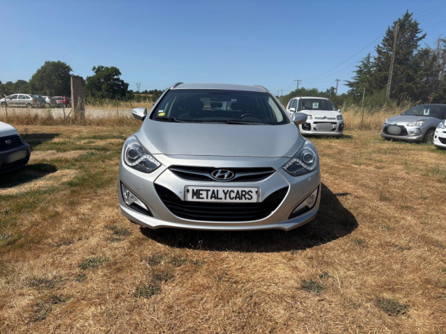 HYUNDAI I40 1.7 CRDI DIESEL - 116 CH / 6 CV - 5 PLACES - 5 PORTES - 7 890 €