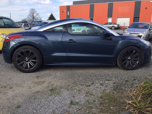 Peugeot RCZ 2.0 HDI coupé FAP 163ch - 4 PLACES / 3 PORTES - Bleu Tuanake