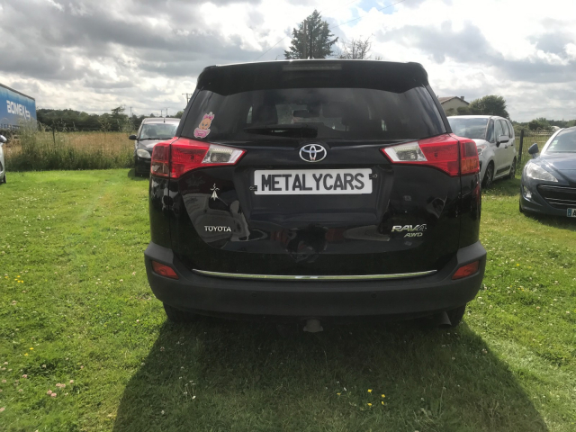 TOYOTA RAV4  LOUNGE - 150 CH / 8 CV - 5 PLACES - 11 500€ 