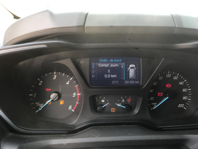 FORD TRANSIT CUSTOM 2.2 TDCI 125 - 6 PLACES MODULABLES / 4 PORTES - 15 900€
