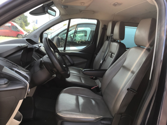 FORD TRANSIT CUSTOM 2.2 TDCI 125 - 6 PLACES MODULABLES / 4 PORTES - 15 900€
