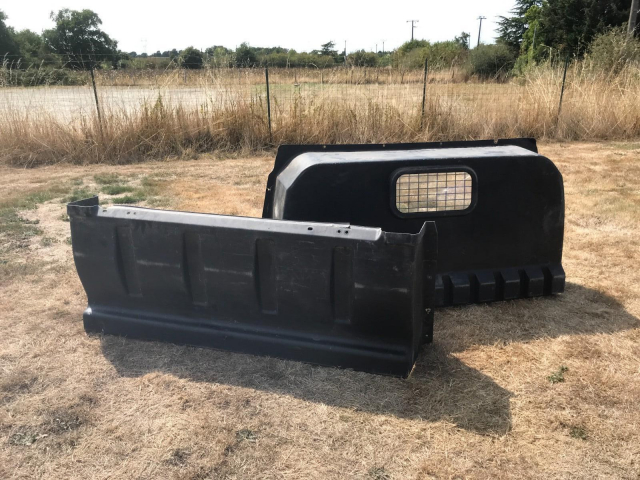 FORD TRANSIT CUSTOM 2.2 TDCI 125 - 6 PLACES MODULABLES / 4 PORTES - 15 900€