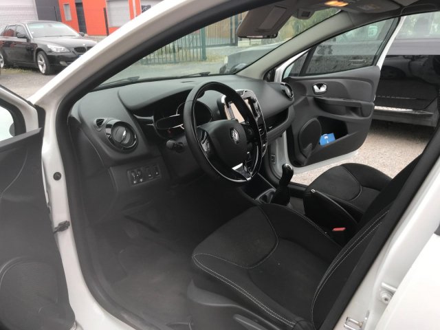 RENAULT CLIO IV DCI 90ch - 5 PLACES - 7 000€