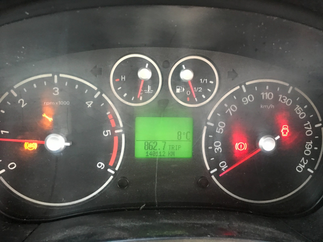 FORD TRANSIT CONNECT 1.8 DI DIESEL - 75CH / 6CV - 2 PLACES/ 4 PORTES - 6 500 €