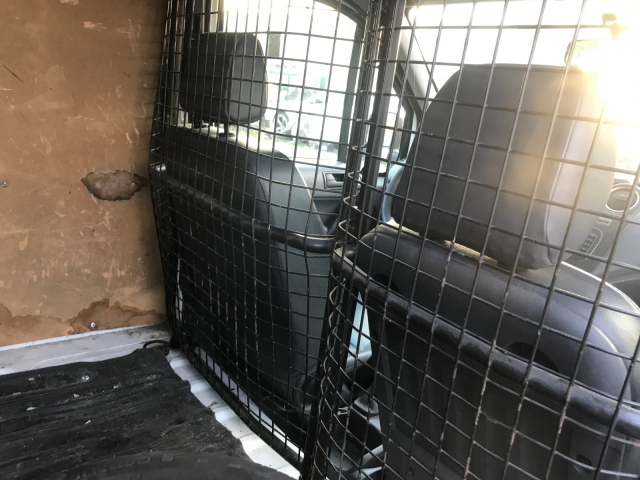 FORD TRANSIT CONNECT 1.8 DI DIESEL - 75CH / 6CV - 2 PLACES/ 4 PORTES - 6 500 €