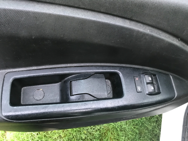 OPEL COMBO CAMIONETTE 1.6 TDCI DIESEL - 105 CH / 5CV -2 PLACES/ 3 PORTES - 9 990 €