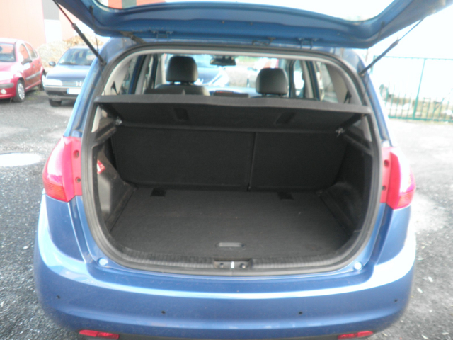 KIA VENGA 1.6 125 PREMIUM BVA - 5 PLACES / 5 PORTES - 1ère MAIN