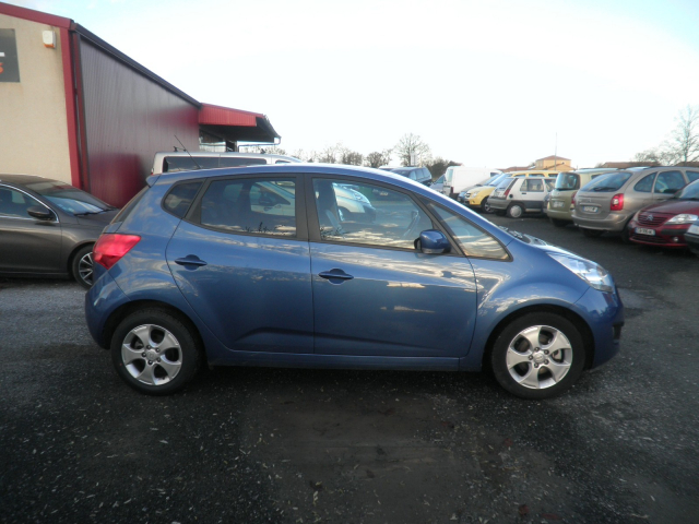 KIA VENGA 1.6 125 PREMIUM BVA - 5 PLACES / 5 PORTES - 1ère MAIN