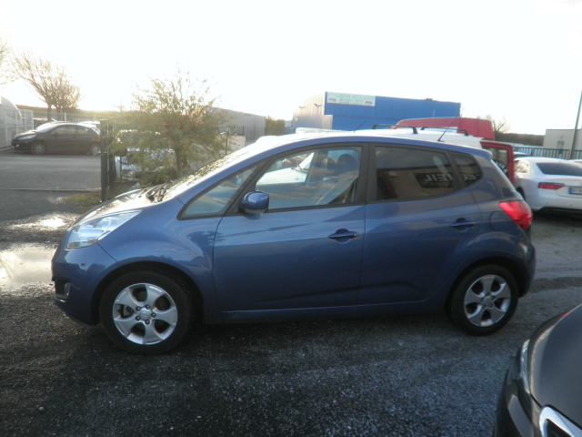 KIA VENGA 1.6 125 PREMIUM BVA - 5 PLACES / 5 PORTES - 1ère MAIN