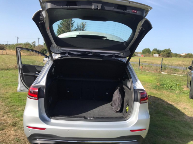 MERCEDES BENZ CLASSE B 250 E PROGRESSIVE LINE  250 E BA 218 CV  Hybride Rechargeable