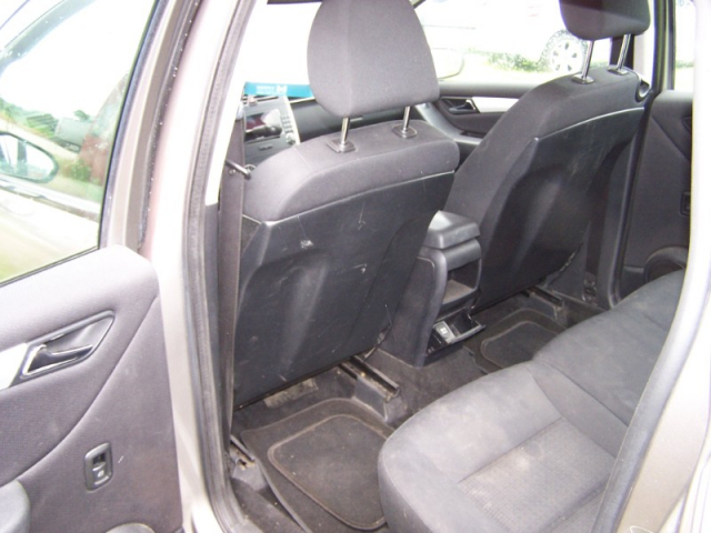 MERCEDES CLASSE B 200 DESIGN CVT - 5 PLACES / 5 PORTES - GRIS