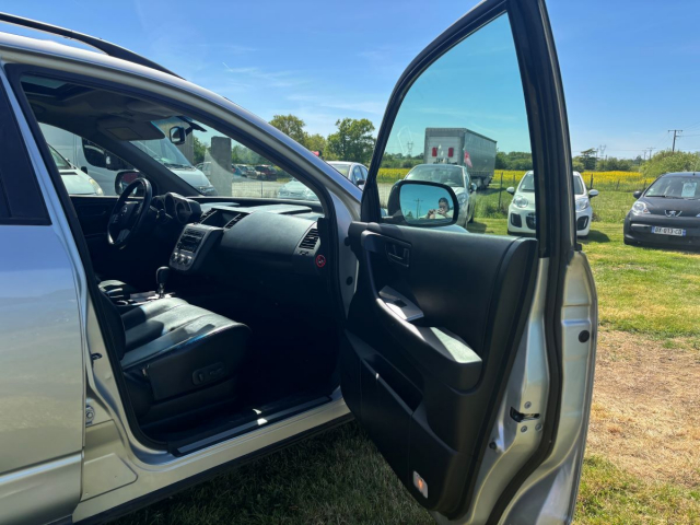 NISSAN MURANO 1 3.5i -  234CH / 17CV - 5 PLACES / 5 PORTES - COLORIS GRIS CLAIR