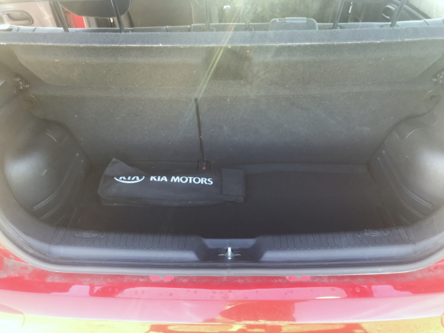 KIA PICANTO 1.0 MOTION - ESSENCE - 60 CH - 5 PLACES / 4 PORTES