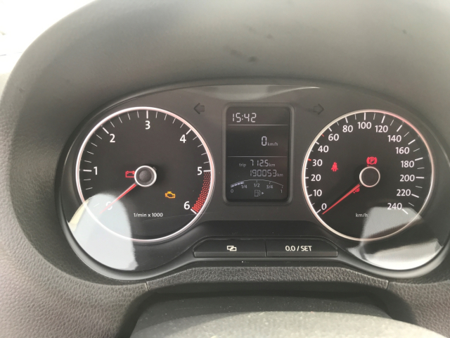 VOLKSWAGEN POLO V (5) 1.6 TDI - 90CH/5CV - 3 PORTES / 5 PLACES - 2012