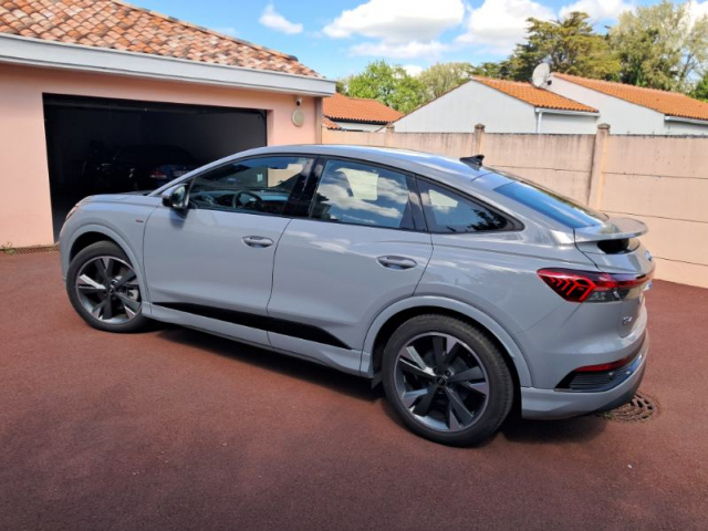 AUDI Q4 E-TRON S- LINE  - 204 CH / 5 CV - 5 PLACES / 5 PORTES - 39 900€