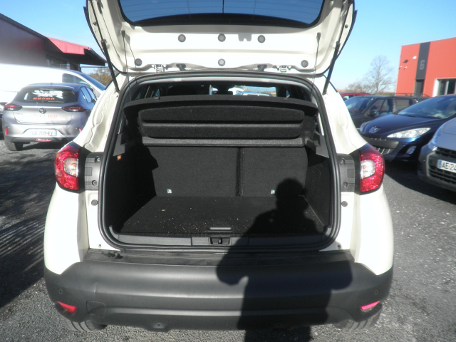 RENAULT CAPTUR 1.2 TCE FINITION INTENSE - EDC6 - 11 990 €