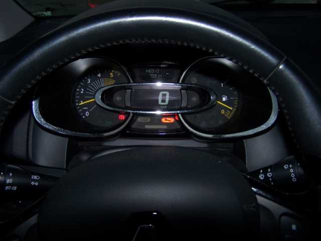 Renault Clio IV dCi 90 ECO² Zen - 5 PLACES / 5 PORTES