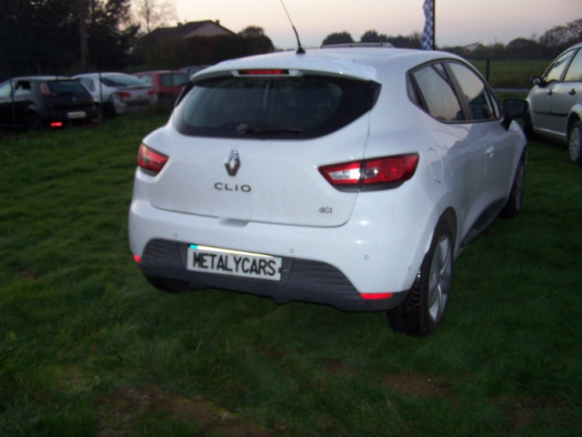 Renault Clio IV dCi 90 ECO² Zen - 5 PLACES / 5 PORTES
