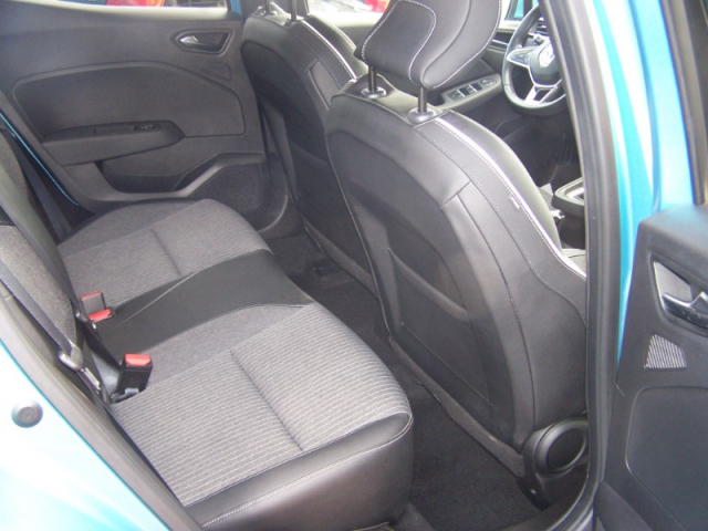 RENAULT CLIO 5 (V) 1.0 TCE 100 INTENS - 100 ch - 5 CV - 5 portes - 13 990€