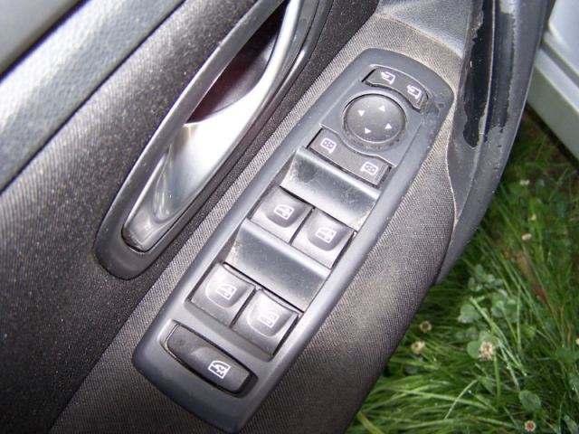 RENAULT LAGUNA III 2.0 DCI 130 DYNAMIQUE