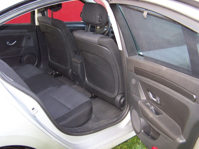 RENAULT LAGUNA III 2.0 DCI 130 DYNAMIQUE