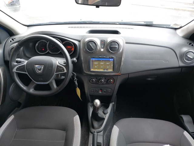 DACIA SANDERO 0,9 TCE - ETHANOL - 90CH / 5 CV - 5 PLACES / 5 PORTES - 8 590€