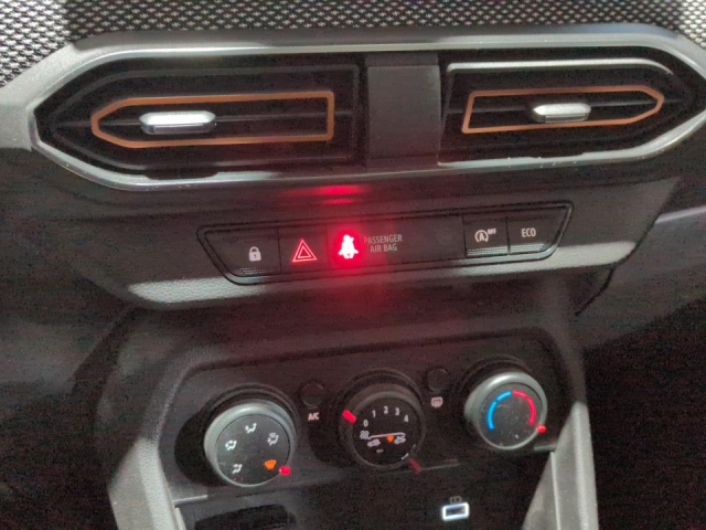 DACIA SANDERO TCE 90 BVM6 STEPWAY EXPRESSION - 5 PLACES / 5 PORTES