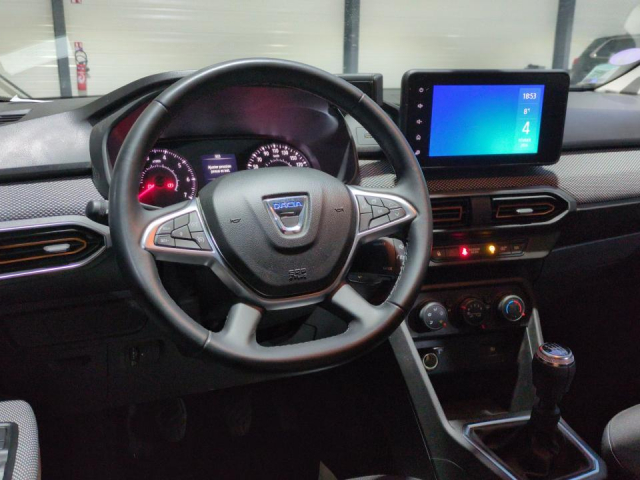 DACIA SANDERO TCE 90 BVM6 STEPWAY EXPRESSION - 5 PLACES / 5 PORTES