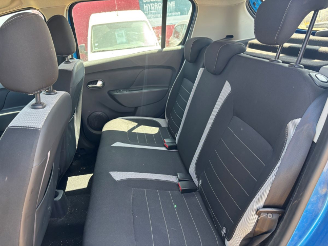 DACIA SANDERO 0,9 TCE - ETHANOL - 90CH / 5 CV - 5 PLACES / 5 PORTES - 8 590€