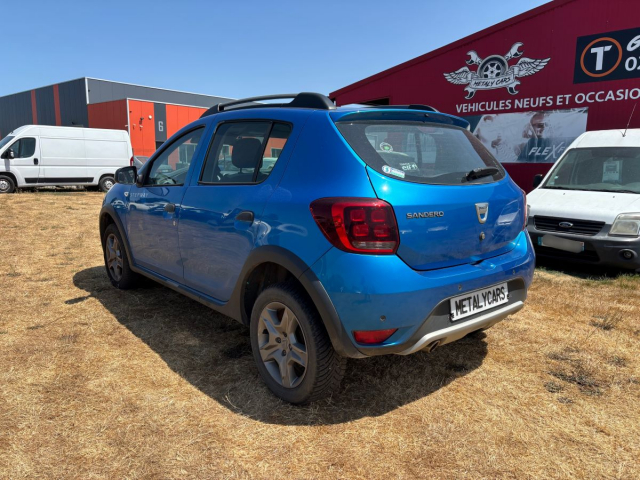 DACIA SANDERO 0,9 TCE - ETHANOL - 90CH / 5 CV - 5 PLACES / 5 PORTES - 8 590€