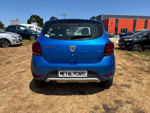 DACIA SANDERO 0,9 TCE - ETHANOL - 90CH / 5 CV - 5 PLACES / 5 PORTES - 8 590€