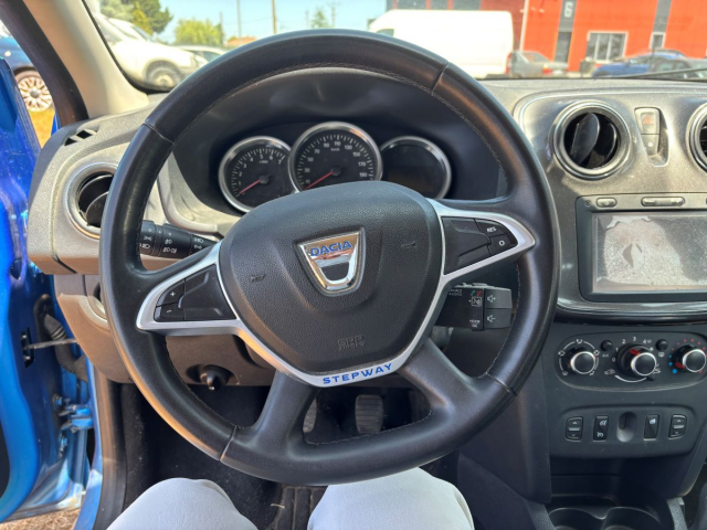DACIA SANDERO 0,9 TCE - ETHANOL - 90CH / 5 CV - 5 PLACES / 5 PORTES - 8 590€