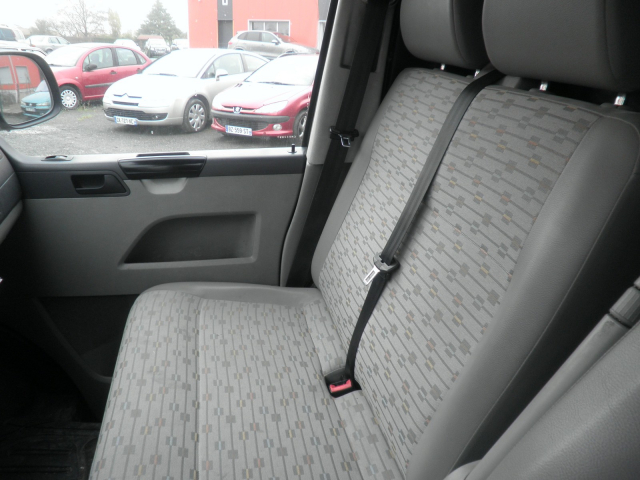 Volkswagen T5 3.0T  L1H1 2.0 TDI 140ch / 7CV - 3 places - CT OK - 12 299 €