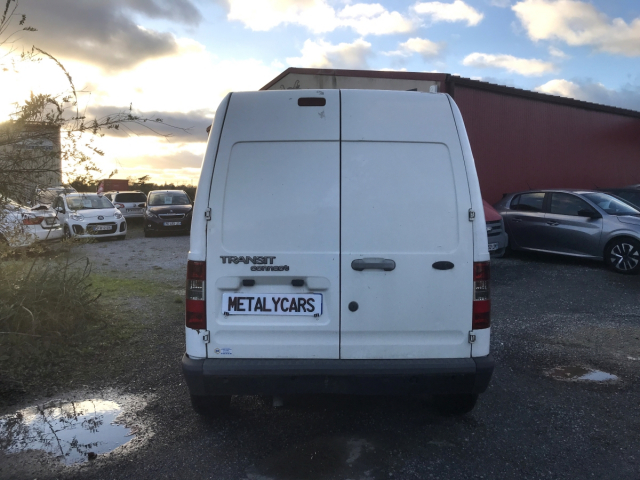 FORD TRANSIT CONNECT 1.8 DI DIESEL - 75CH / 6CV - 2 PLACES/ 4 PORTES - 6 500 €
