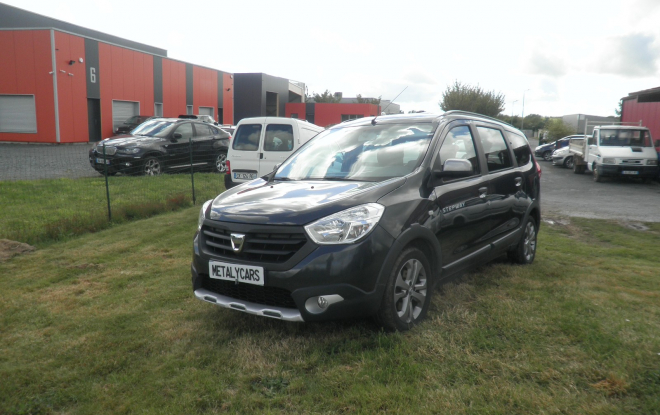 Dacia Lodgy I (J92) 1.2 TCe 115ch Stepway Euro6 7 places - 8 990€