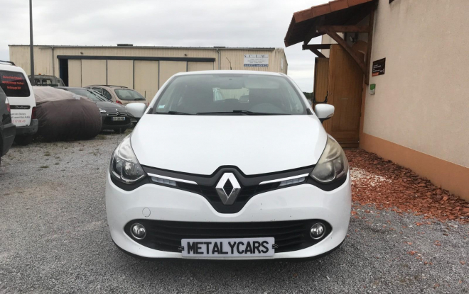 RENAULT CLIO IV DCI 90ch - 5 PLACES - 7 000€